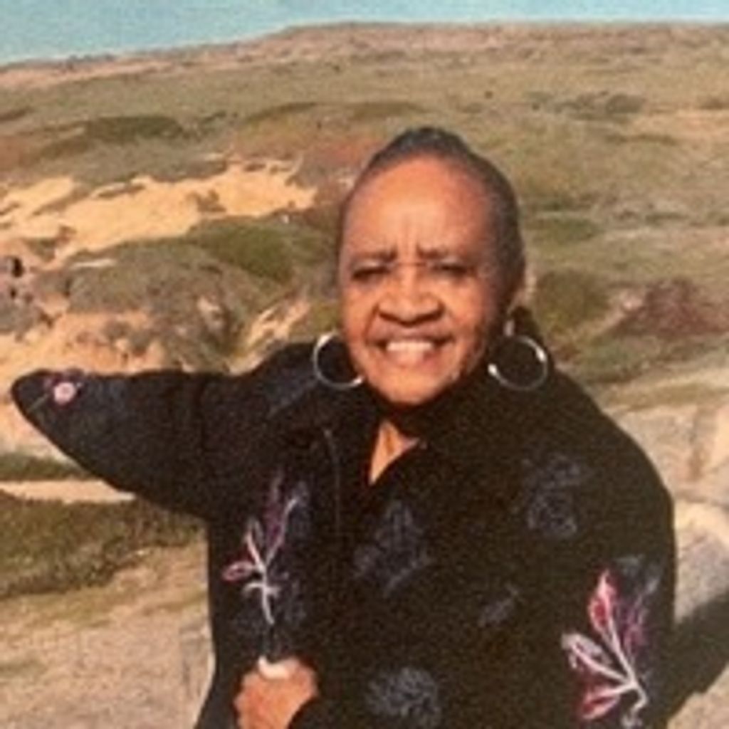 Janet Ellis
