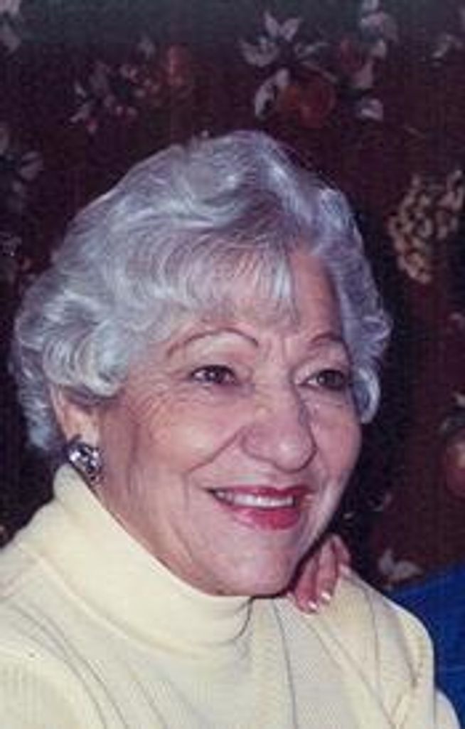 Linda (Morale) Broderick