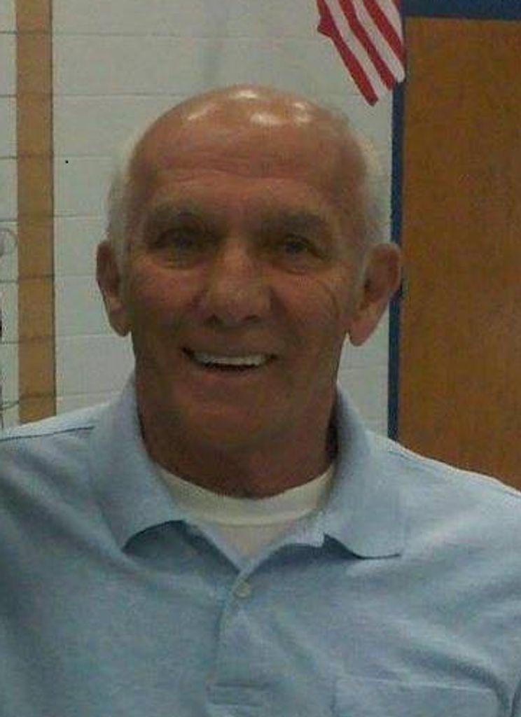 Carl E.(Dood) Crebs Profile Photo