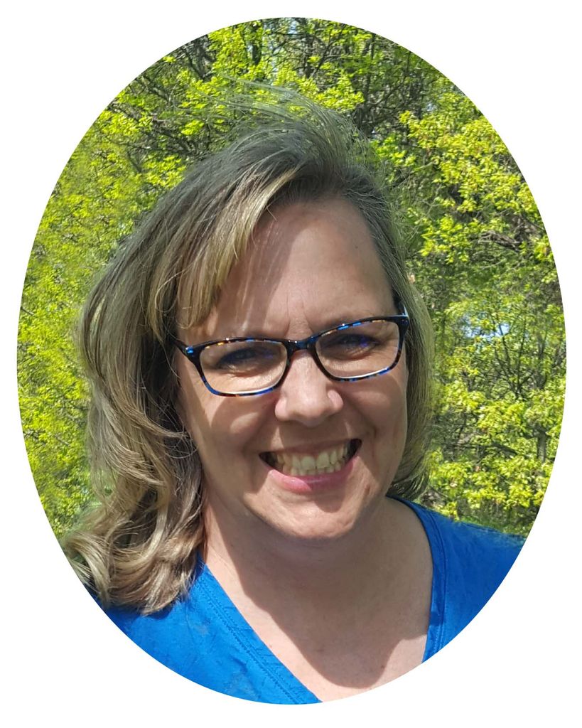 Julie Marie (Mcdearmon)  Traina