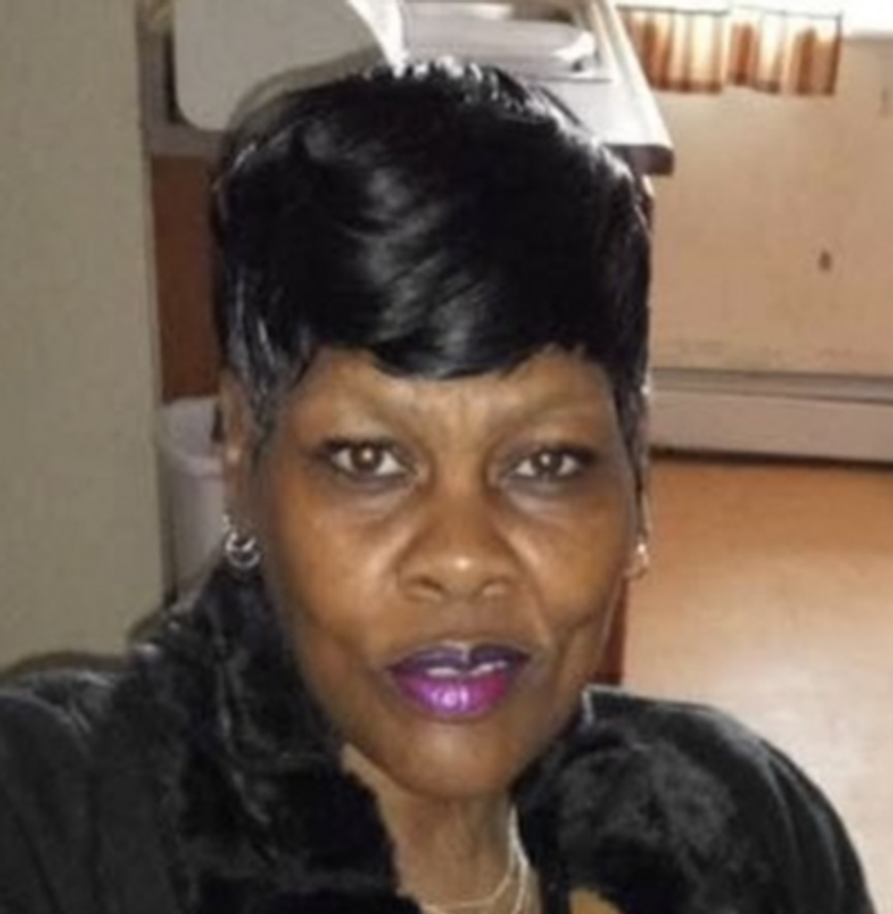 Nadine Scott Profile Photo
