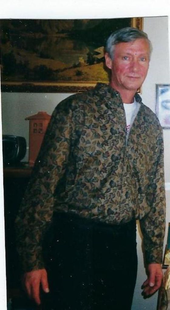 Roger W. Gillan Profile Photo