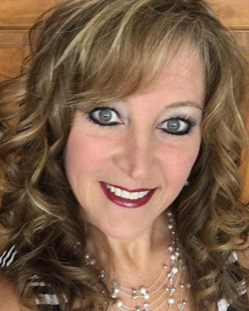 Dawn M Hall