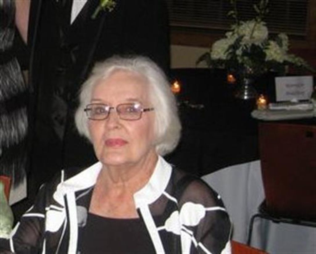 Christine Whaley Reeves Profile Photo