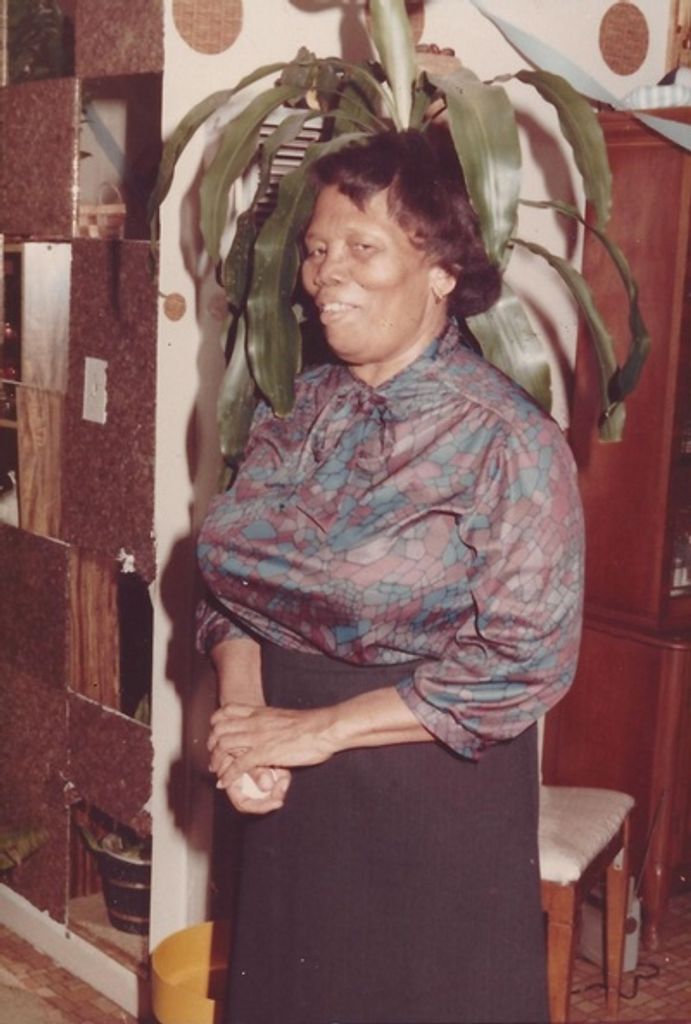 Ms. Lillie Mae Green