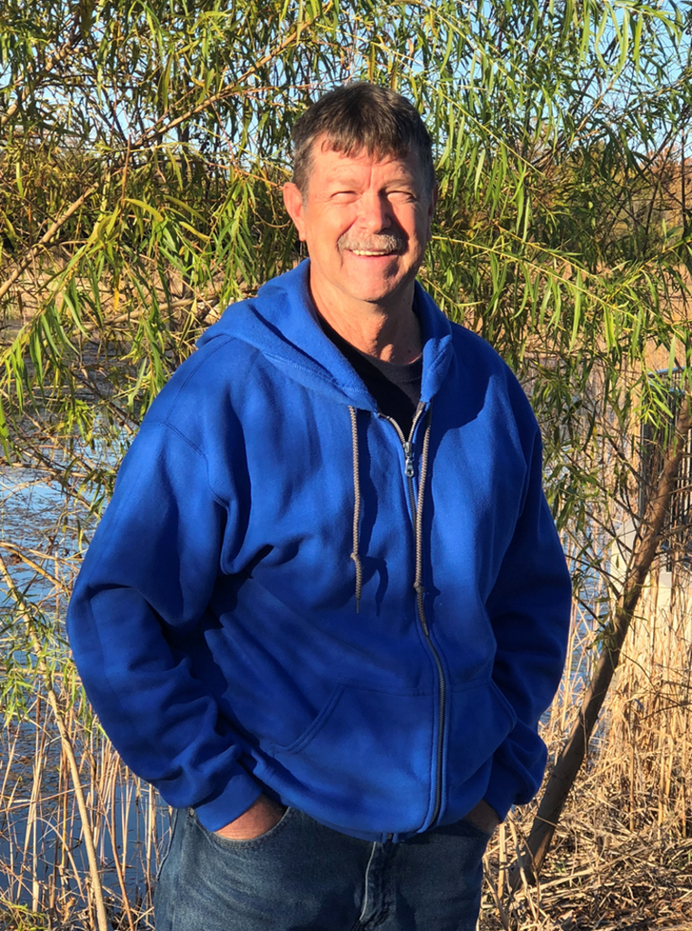 Jim Eugene Hutchison Profile Photo