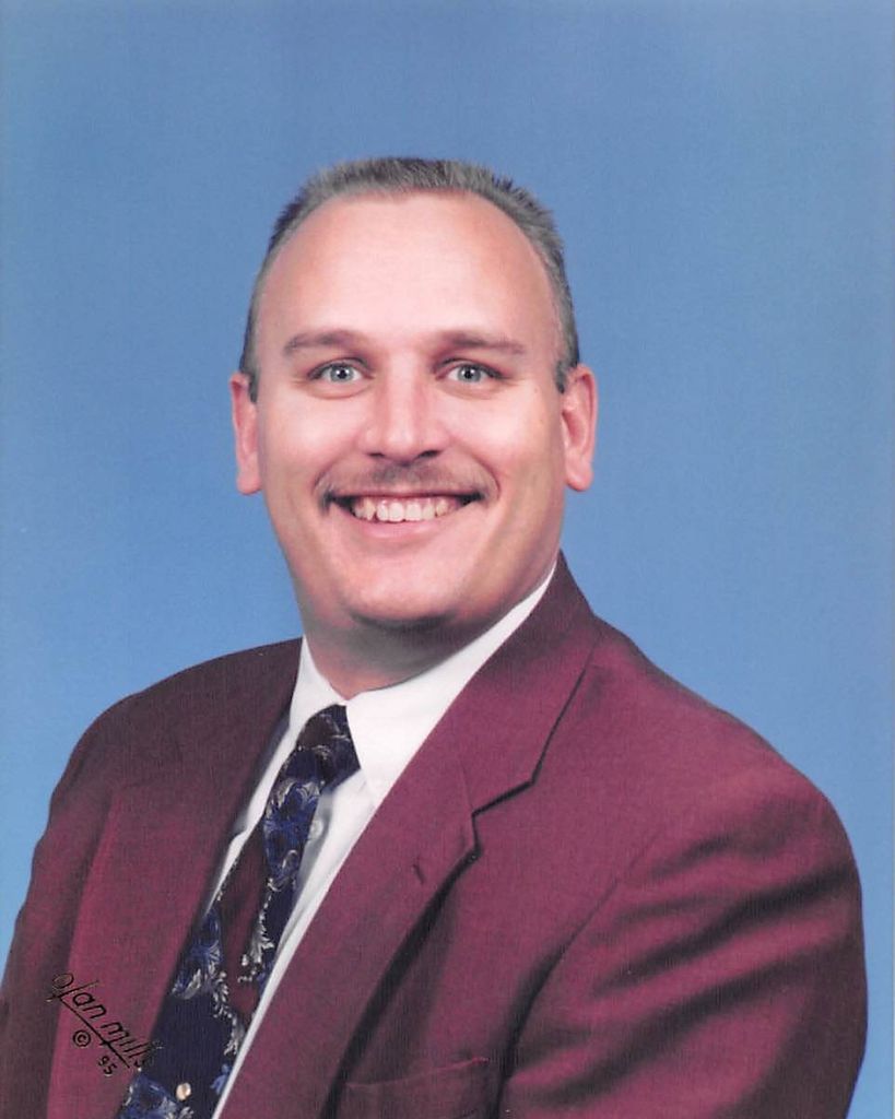 Steve Singer Profile Photo