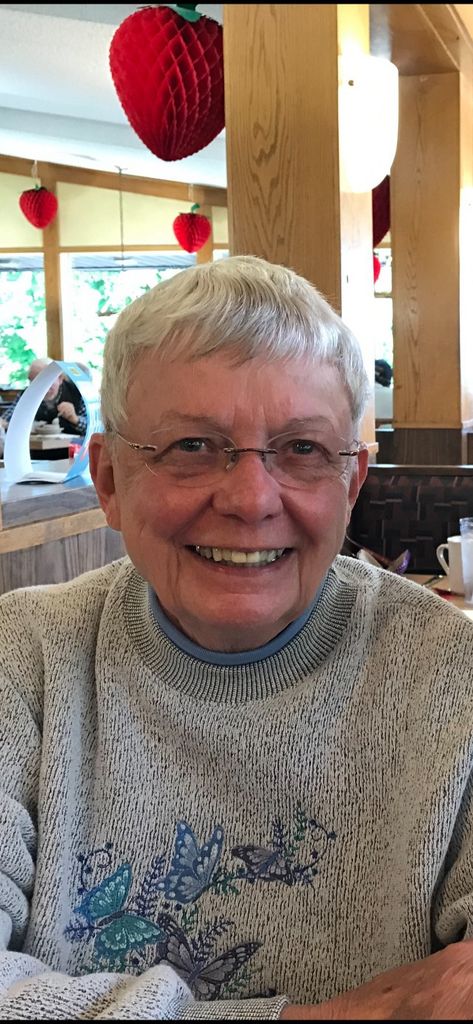 Bertha Maxine Macinnis