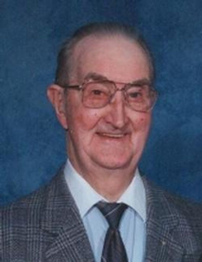 Peter E Nieuwsma Profile Photo