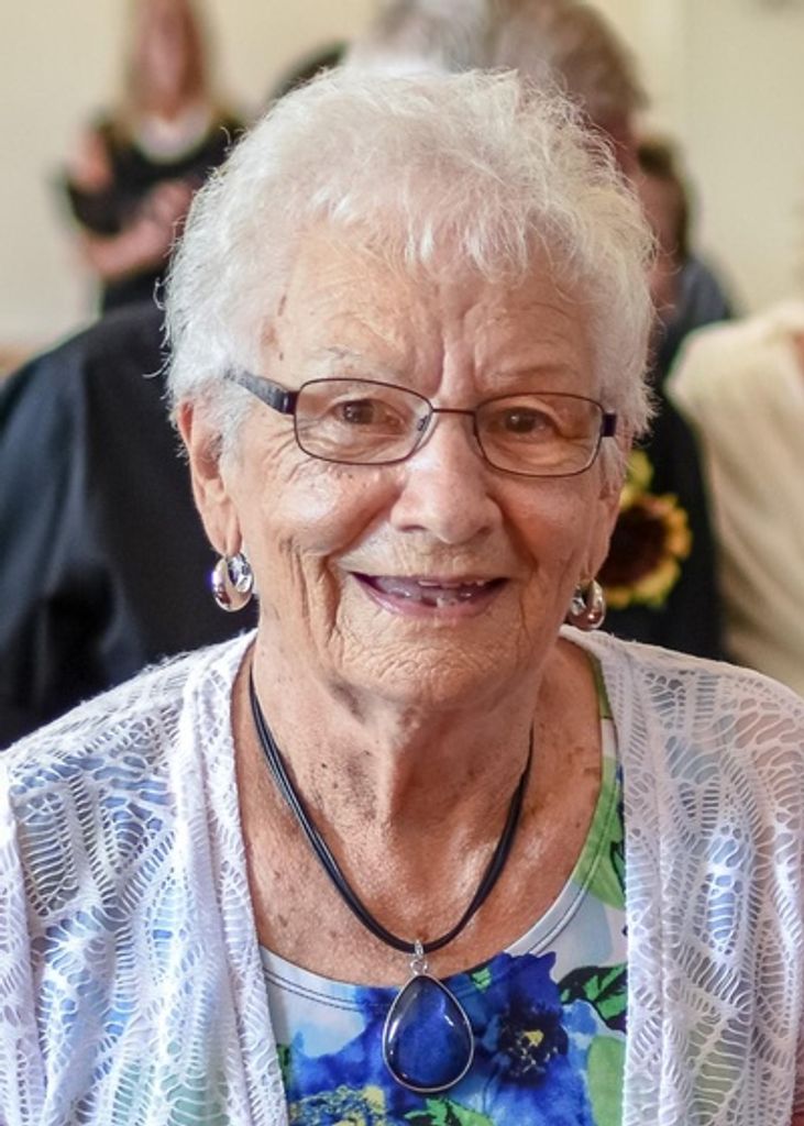 Alice Henderson Bezanson
