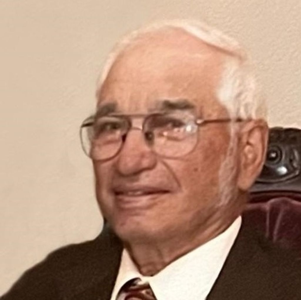 Alfred Martin Halasz Profile Photo