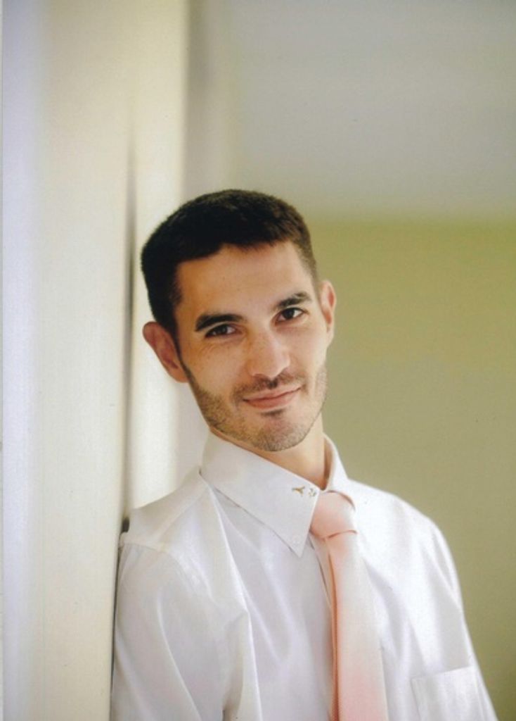 Dustin Holmes