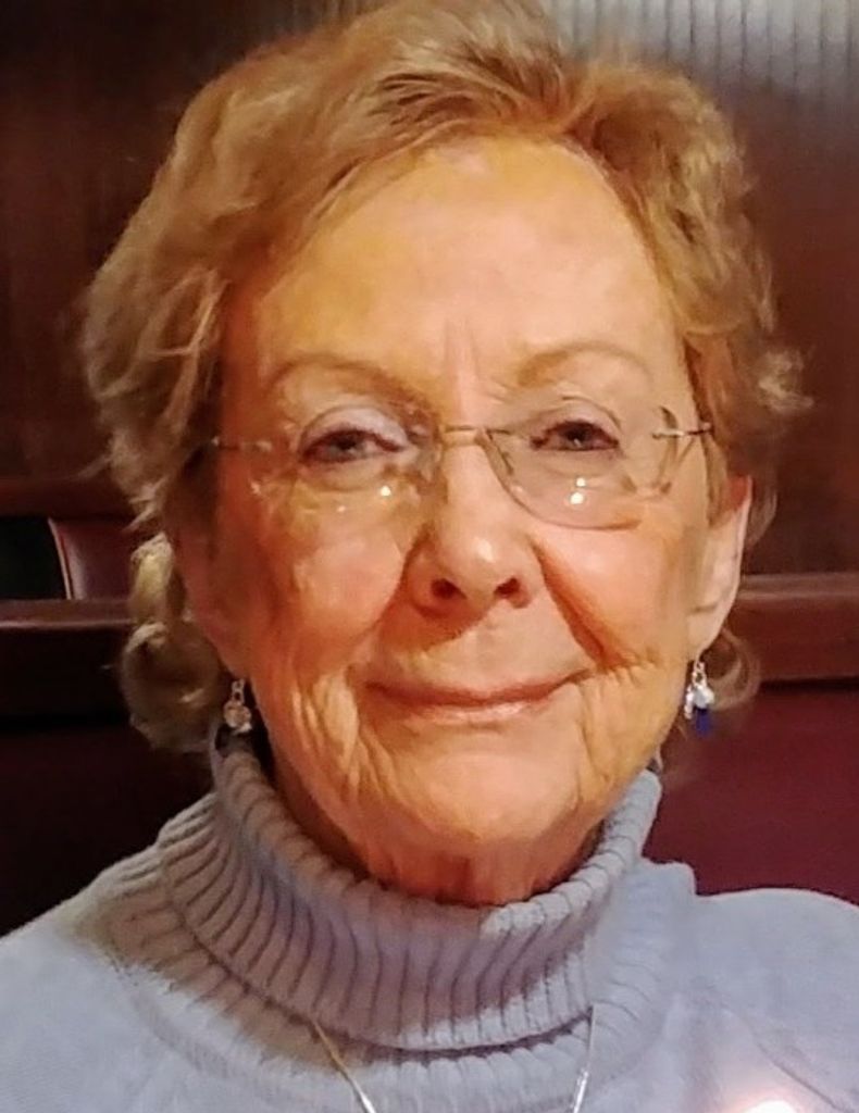 Dolores Semion Profile Photo