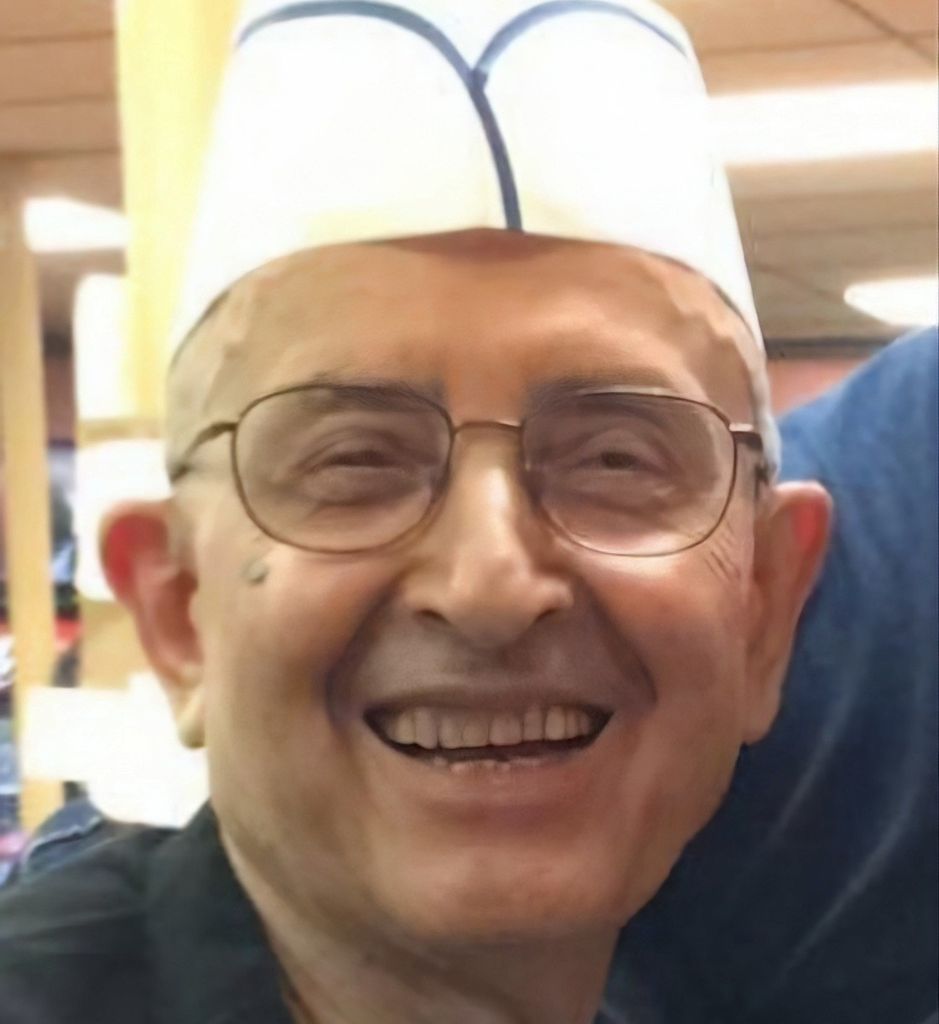 Demitrios Gatzogiannis Profile Photo