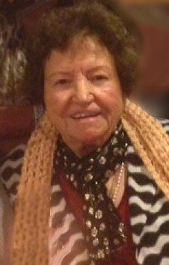 Alexandra Smyrniotis