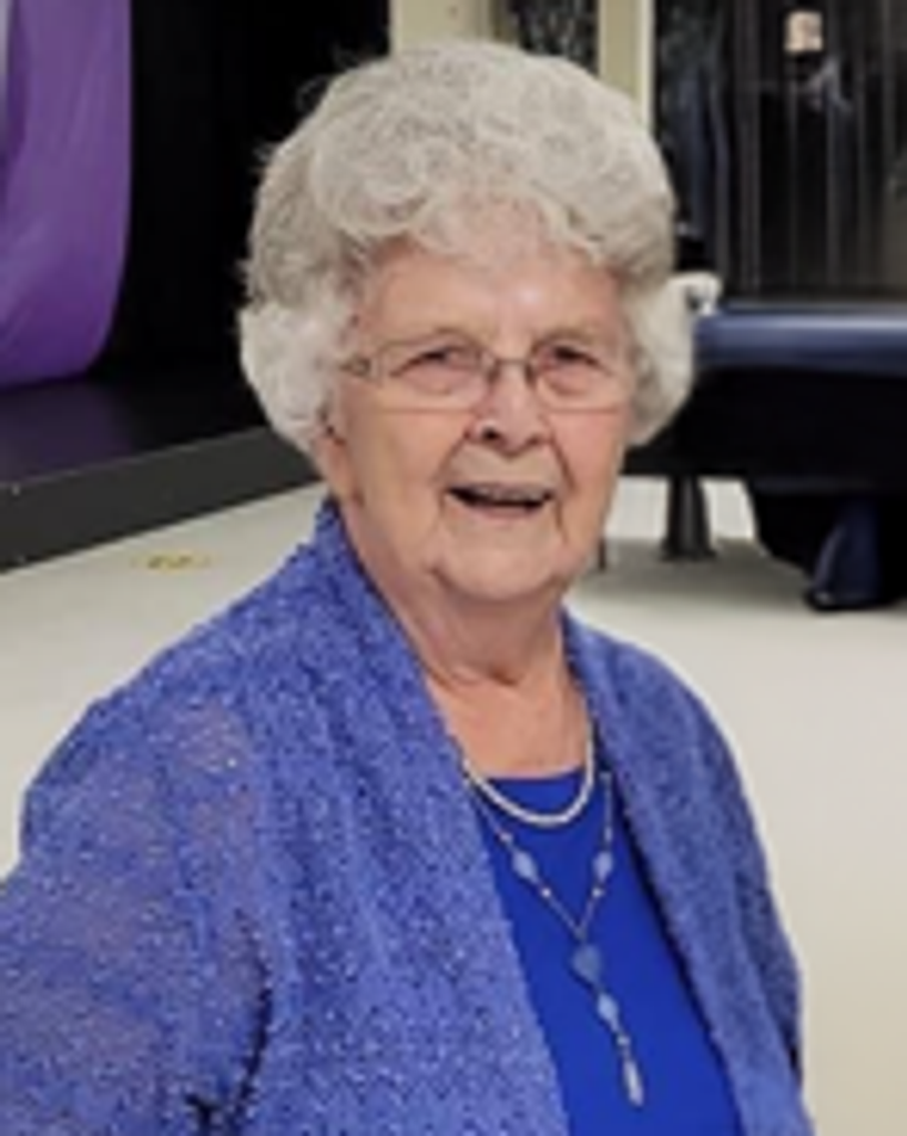 Violet Mae Leezer Profile Photo