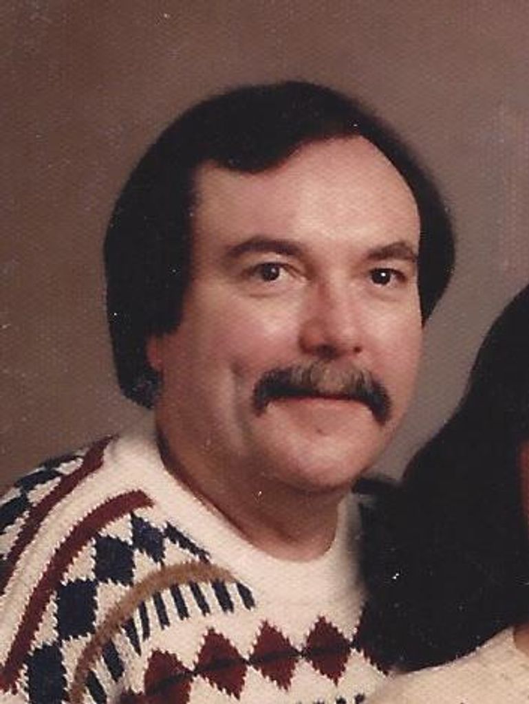 Thomas Michael Lee Profile Photo