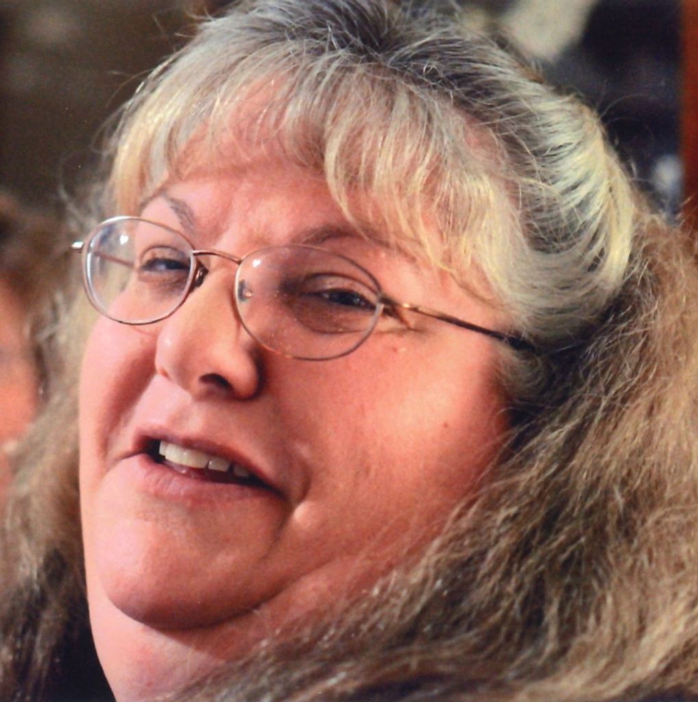 Wendy Kay (Hill)  Young