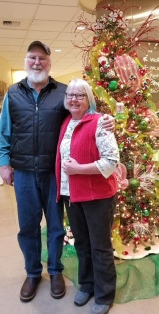 William And Rosann Green Profile Photo