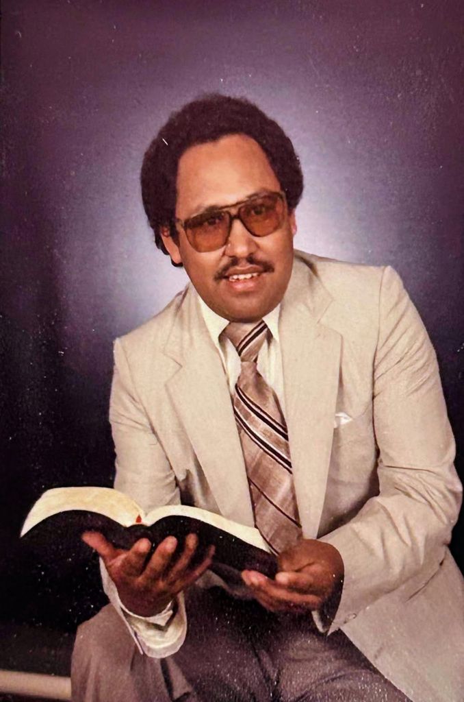 Rev. Israel Perez Sosa Profile Photo