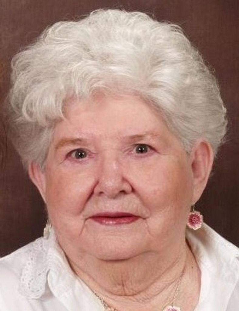 Regis Lelia  Hollis Profile Photo