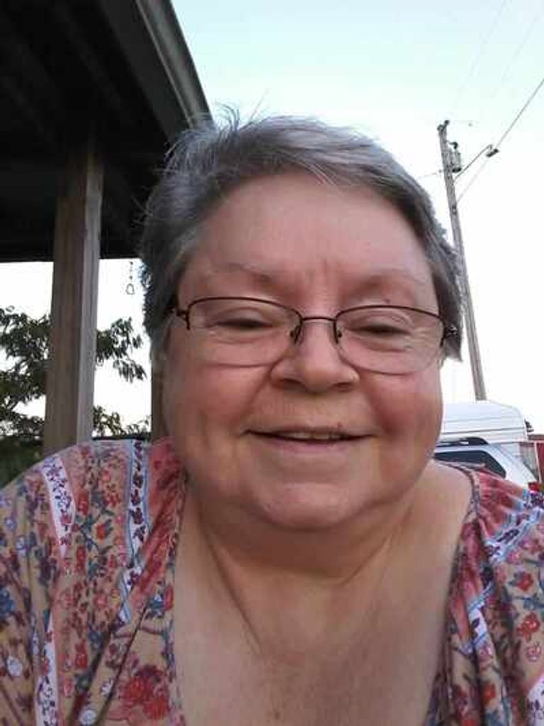 Deborah Dennis Profile Photo