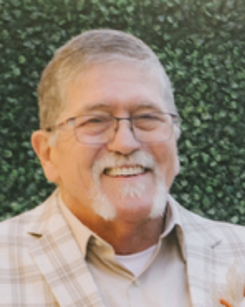 Rudy Hohenstein Profile Photo