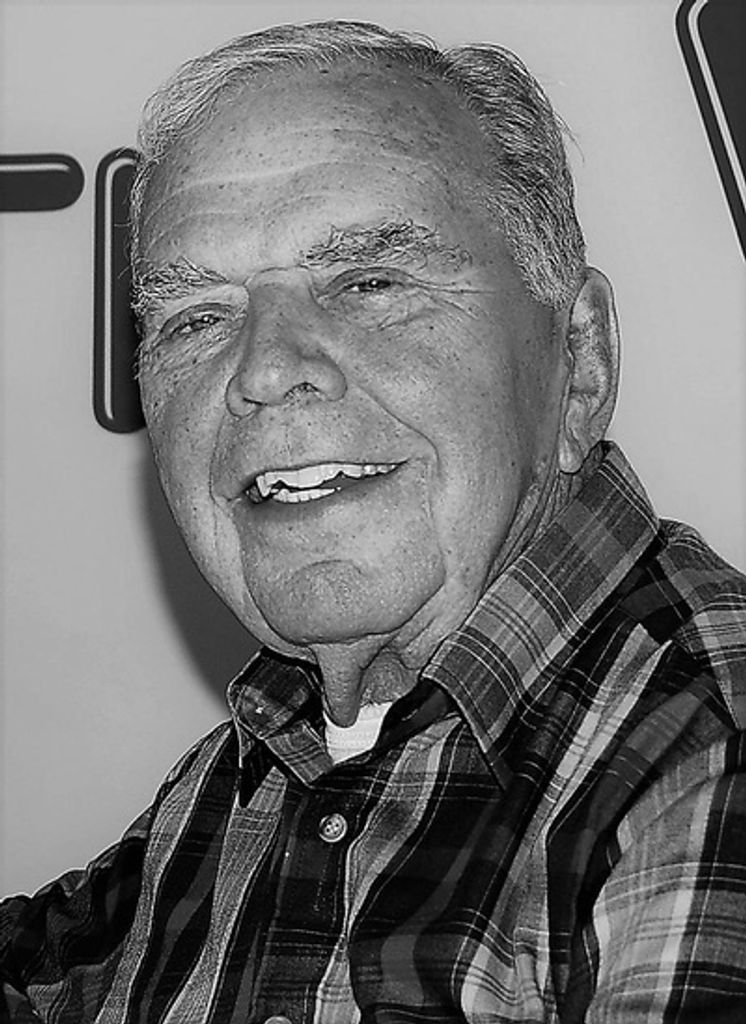 Lawrence Eugene Smith Profile Photo