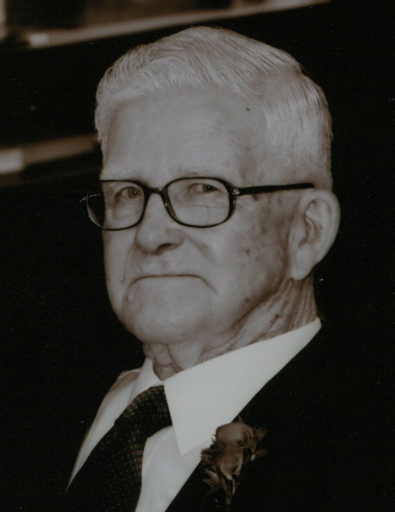Raymond L.  Schnur Profile Photo