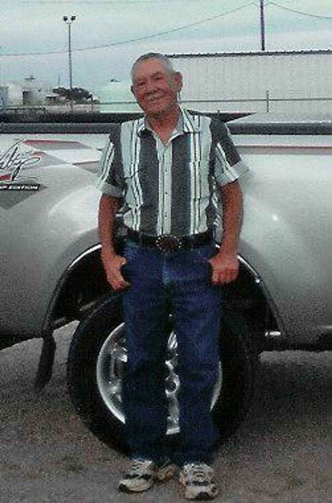 Jesse Flores Profile Photo