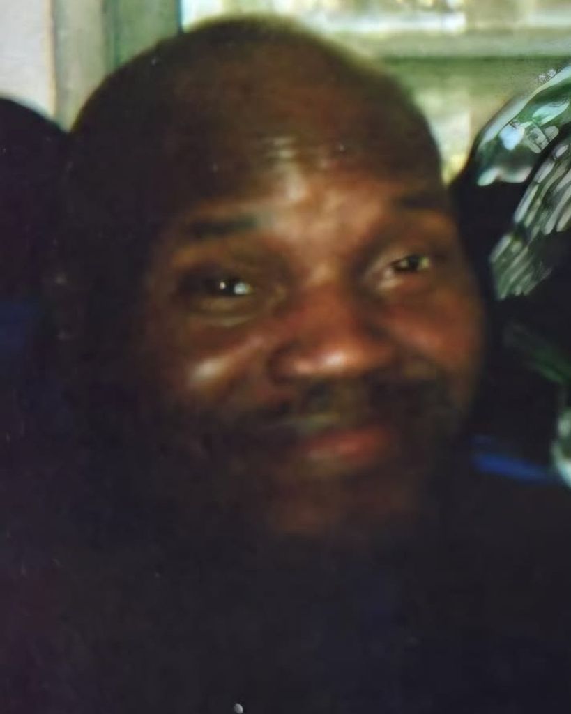 Gilford Sanders Profile Photo
