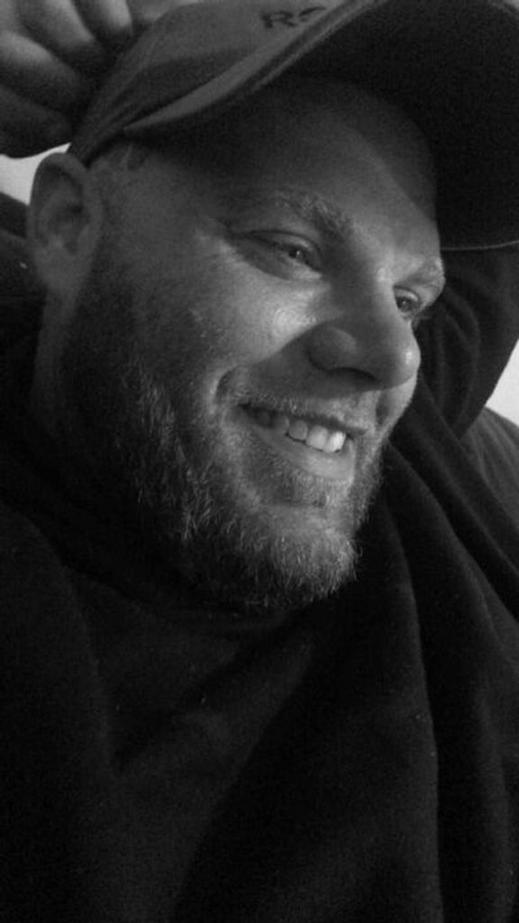 Shawn Edward Tucker Profile Photo