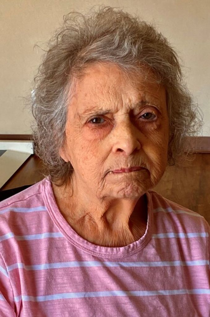Janet Compton Profile Photo