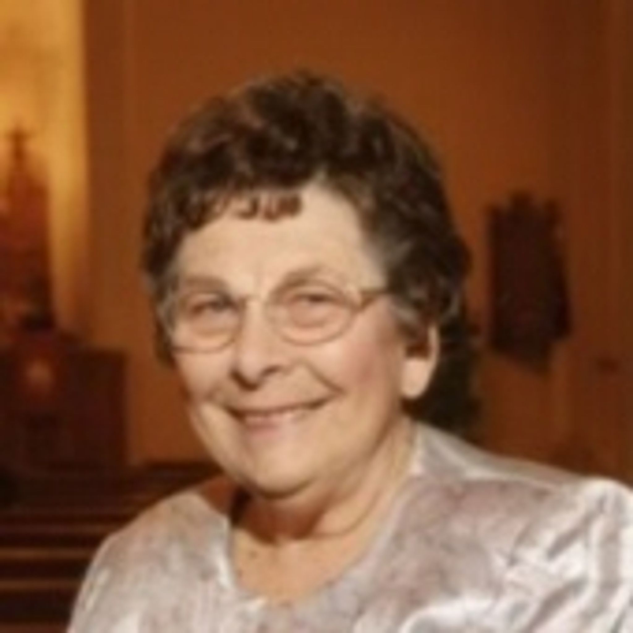 Jean E. Zwieg photo gallery image 1 of 2