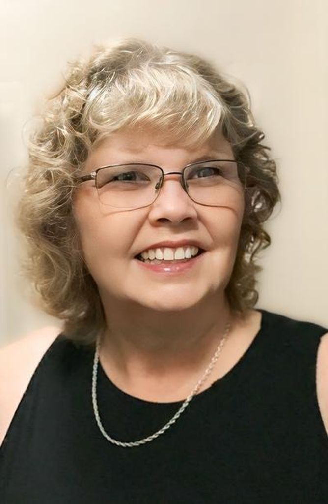 Julie Elaine Thede Profile Photo