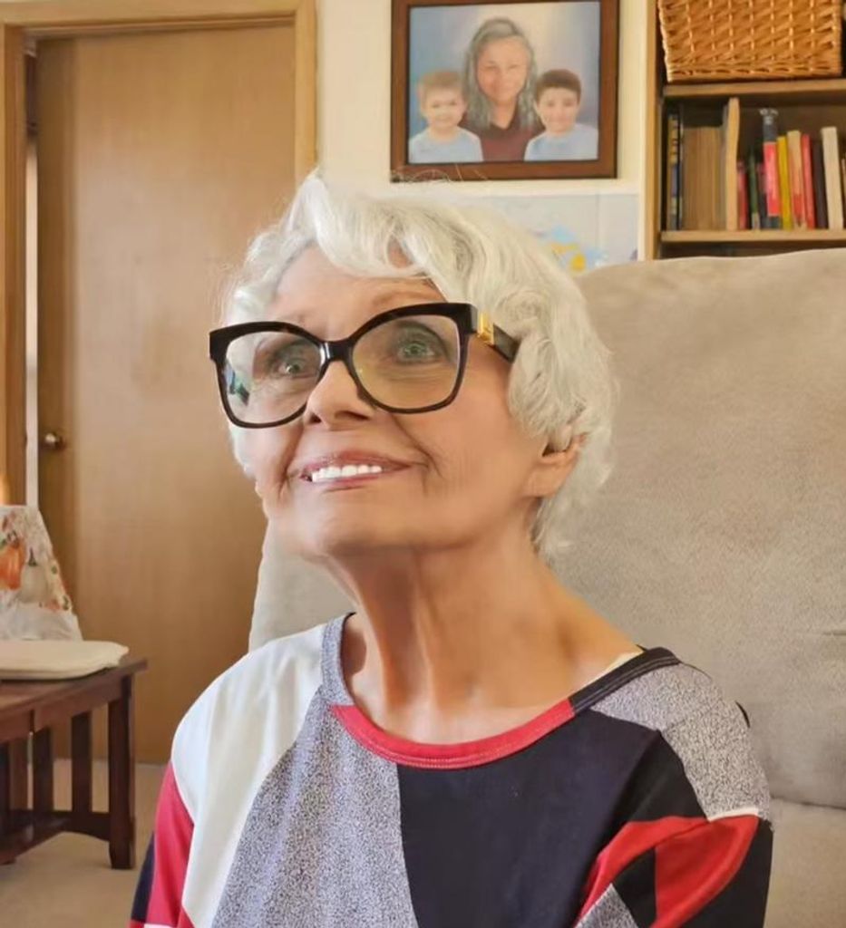 Sandra Hunter Profile Photo