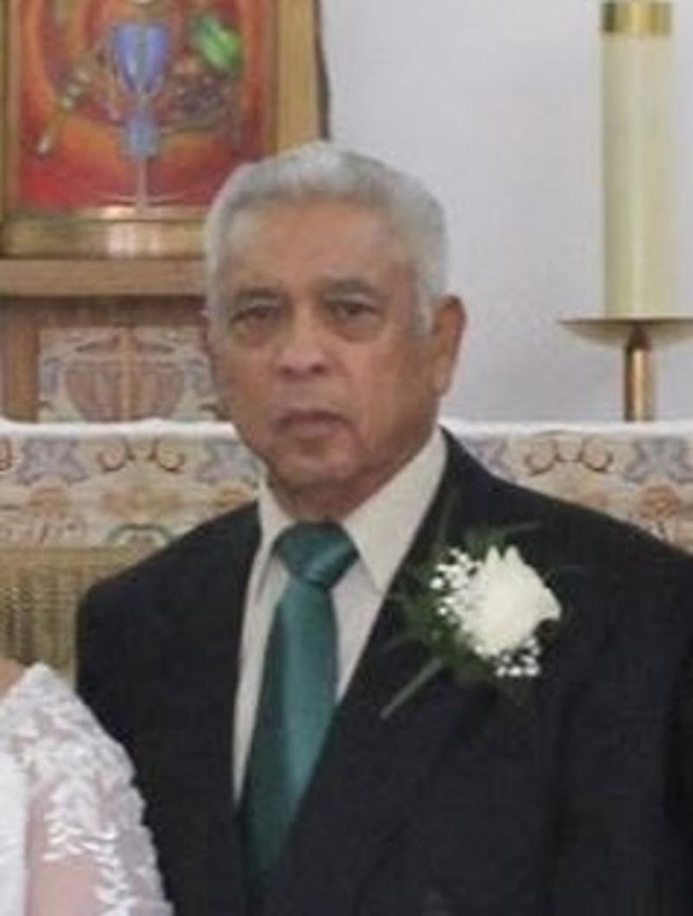 Ruben Castillo Profile Photo