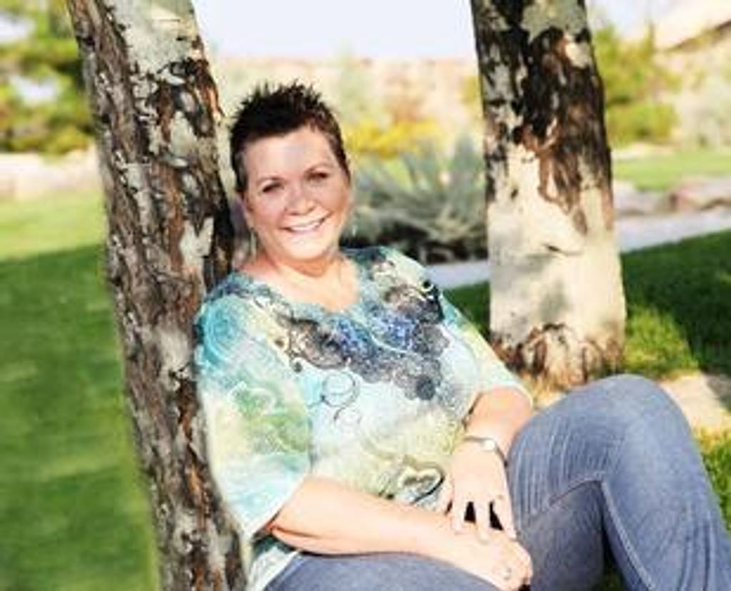 Leah Anne Borg Profile Photo