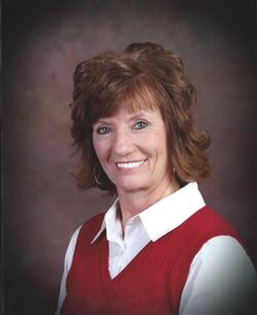 Elaine Beavers Richardson Profile Photo