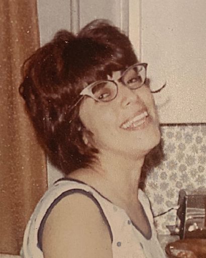 Olga Flores Byrd's obituary image