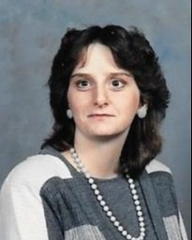 Maureen 'Moe' Roberts Profile Photo