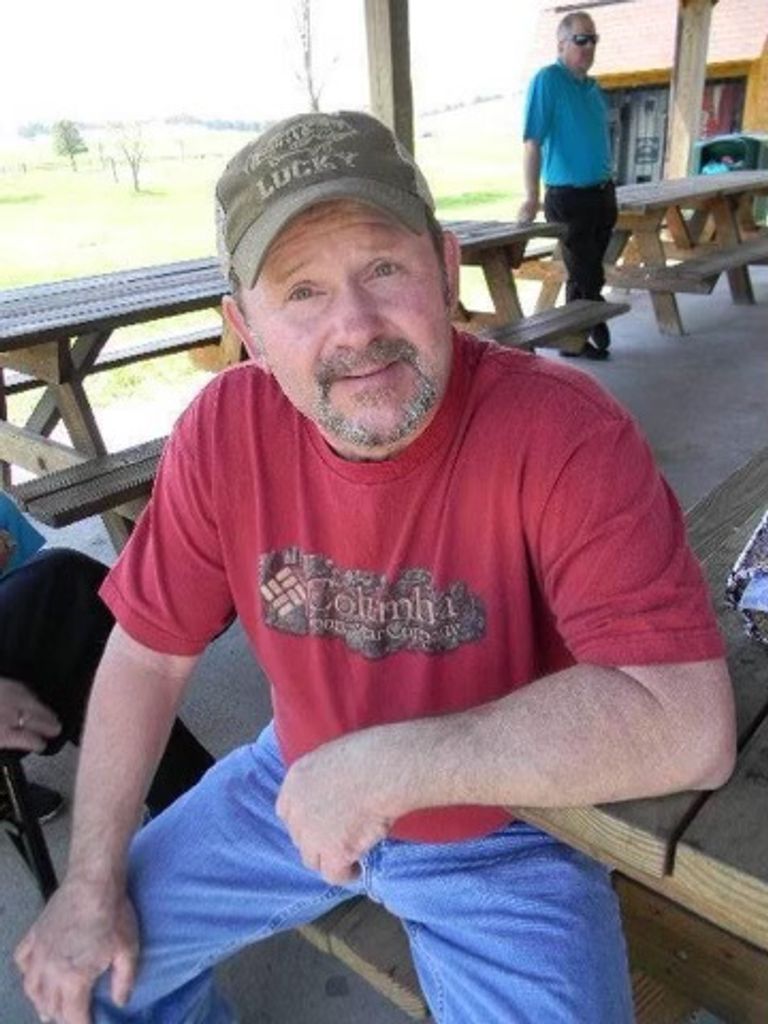 Danny Ray "Bear" Russell Profile Photo