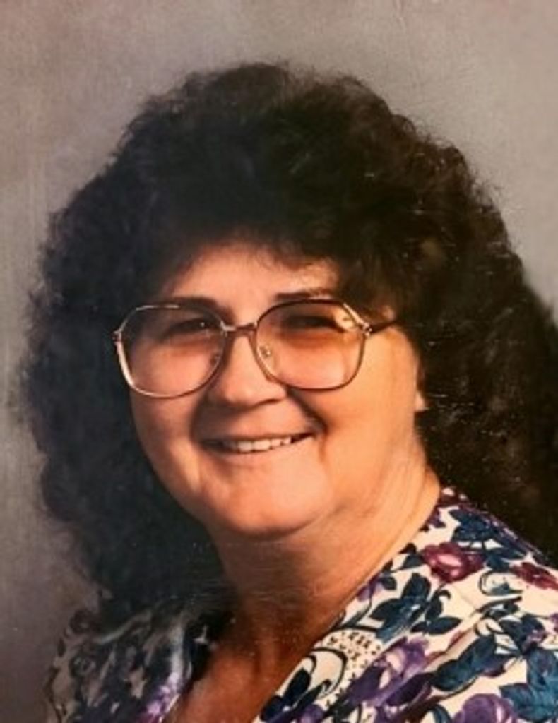 Linda (Whitlow)  Barnio Profile Photo