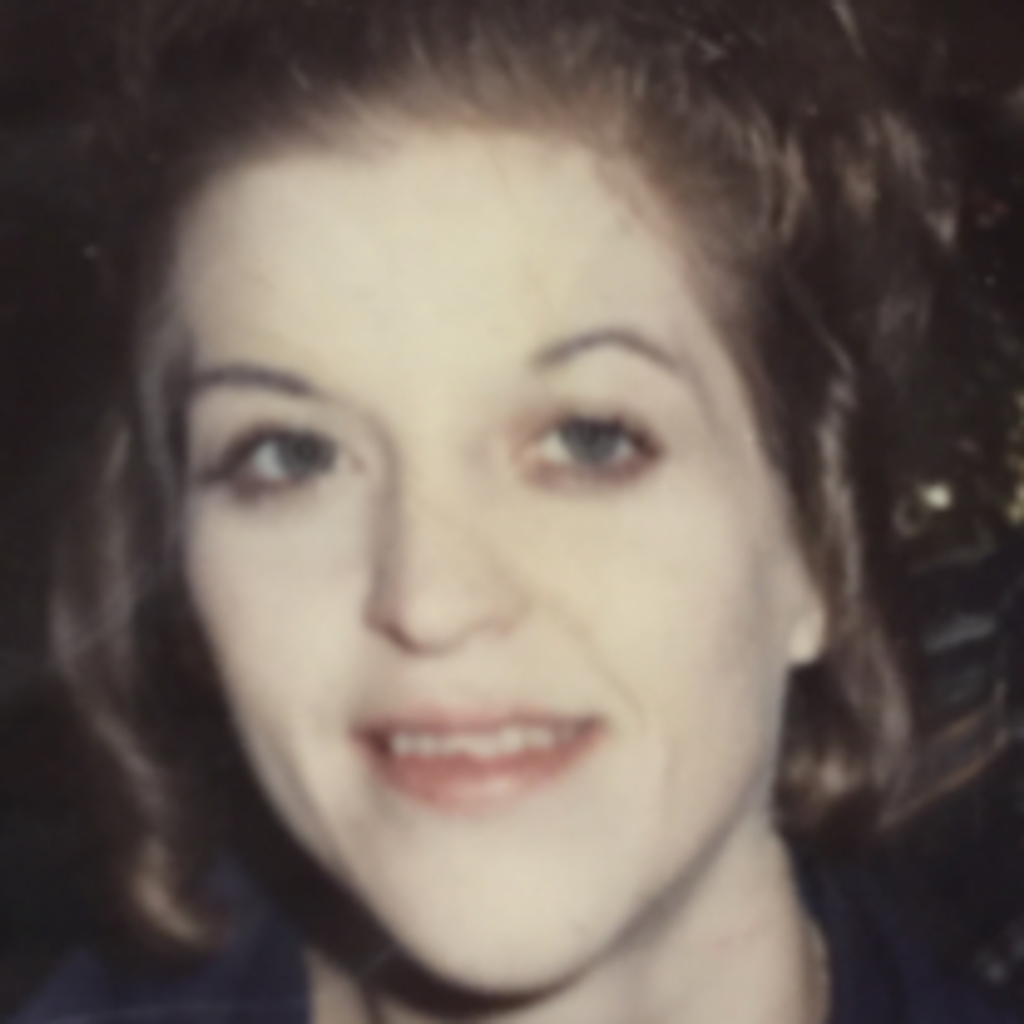 Linda M Justice