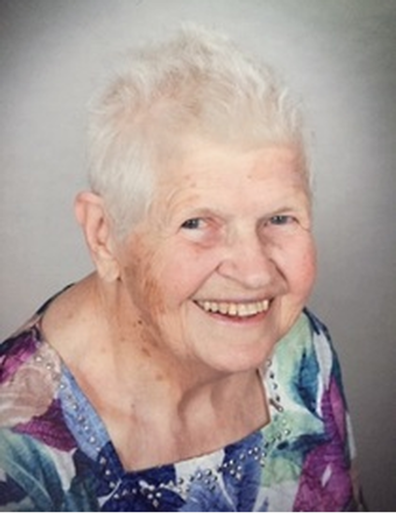 Edwinna (Stewart) Cox Profile Photo