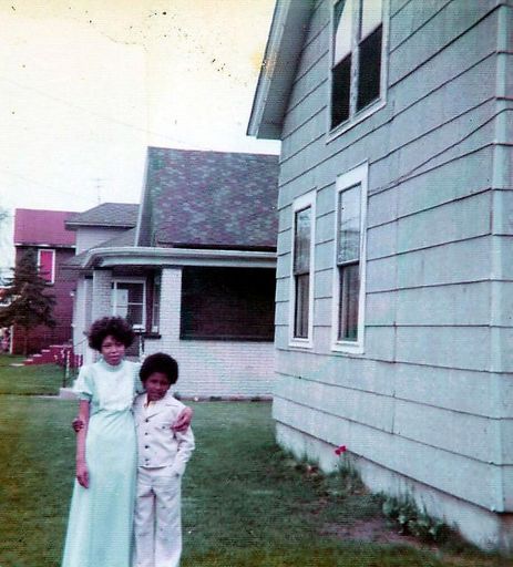 Earline Wilson photo gallery thumbnail 61 of 85