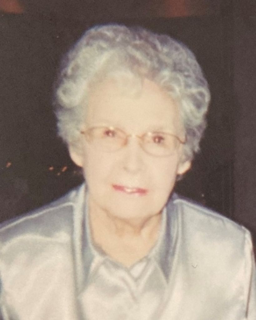 Mrs Helen Roberts Profile Photo