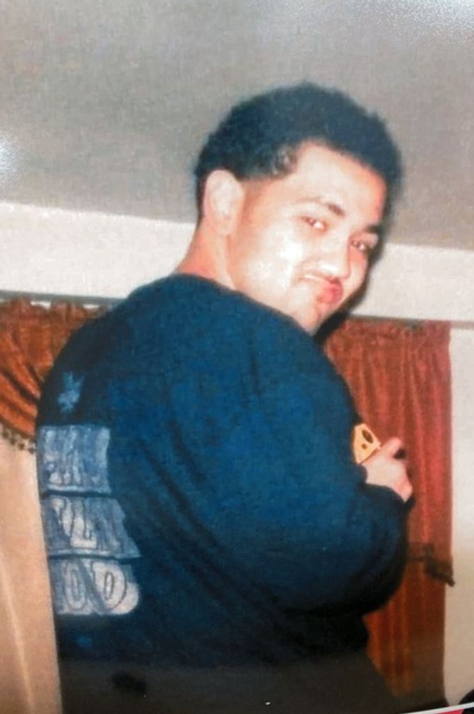 Luis   Velez