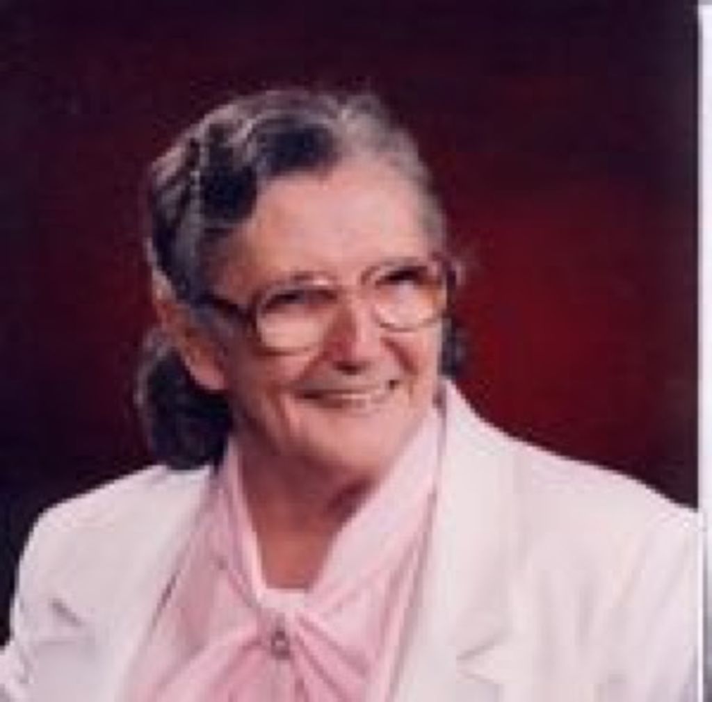 Menda Granny Ison Lewis