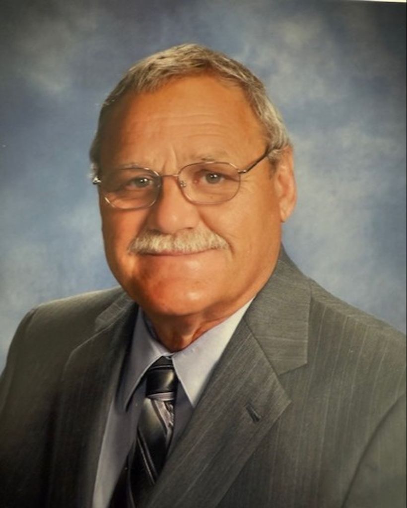 Michael Wayne Gardner Profile Photo